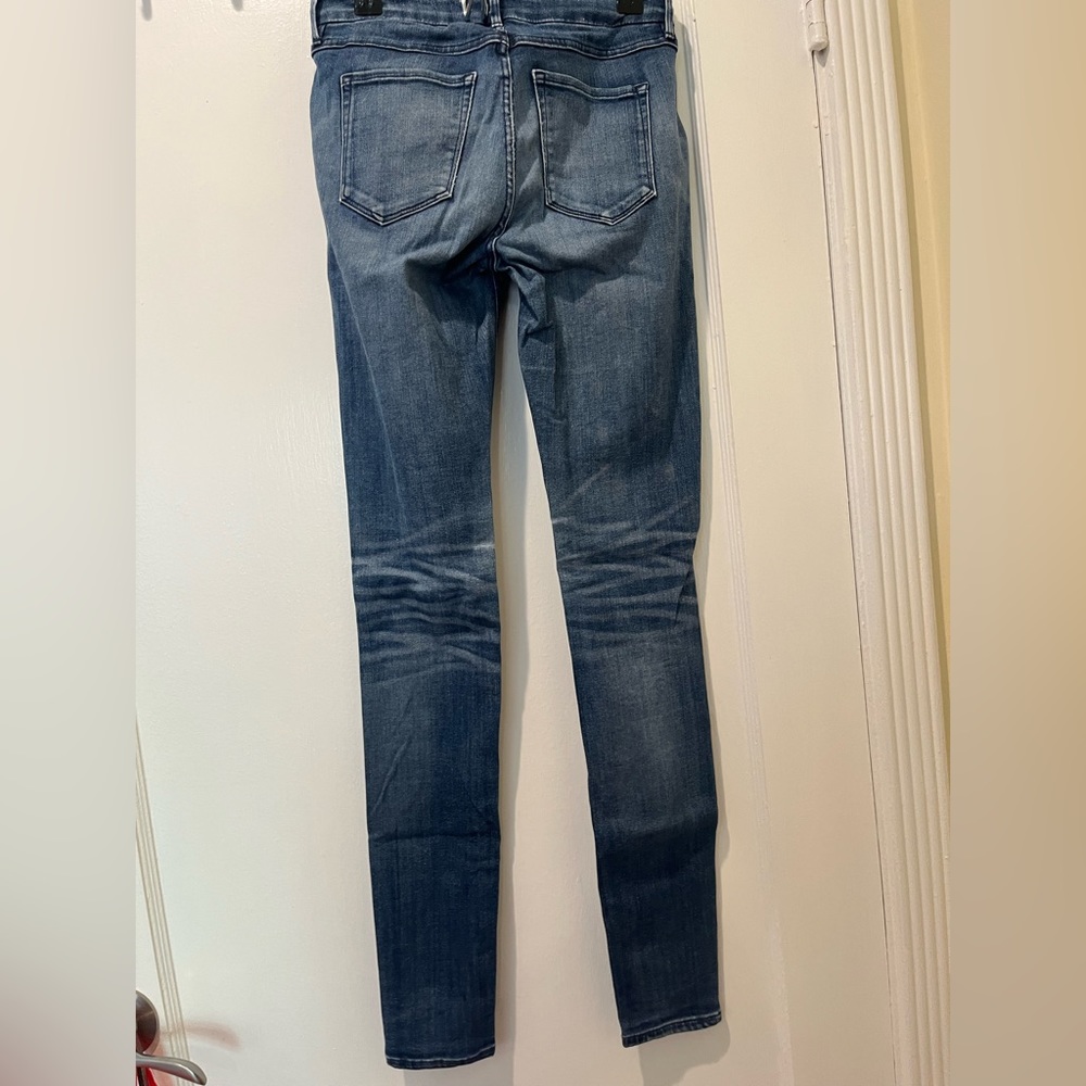 Jeans - Picture 8 of 9